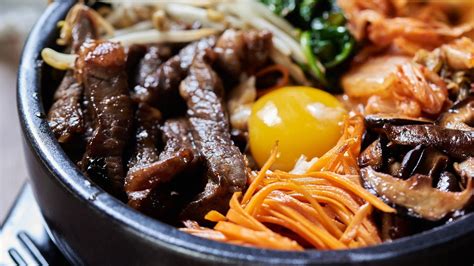  바오산 석쇠비빔밥: 매콤하고 얼큰한 불꽃이 어우러진 한그릇의 맛있는 경험!